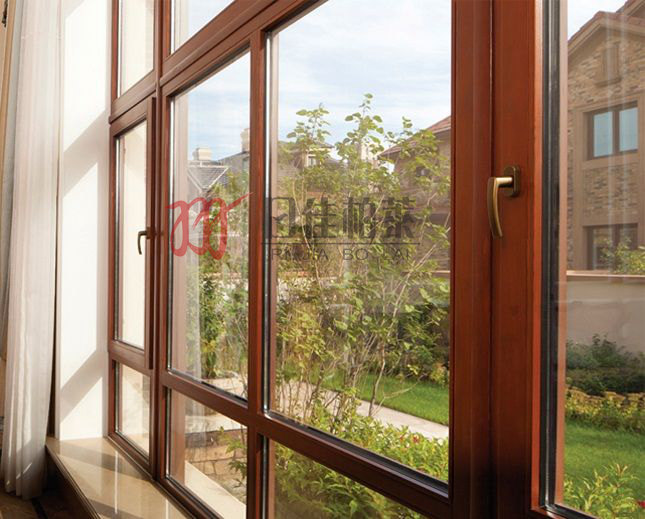 日佳柏莱铝包木门窗：识别铝包木门窗的常识
