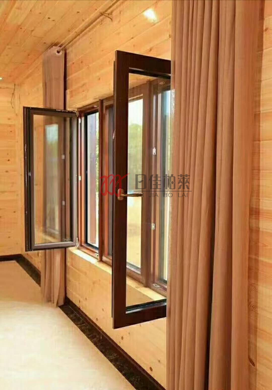日佳柏莱铝包木门窗：铝包木门窗安装细节